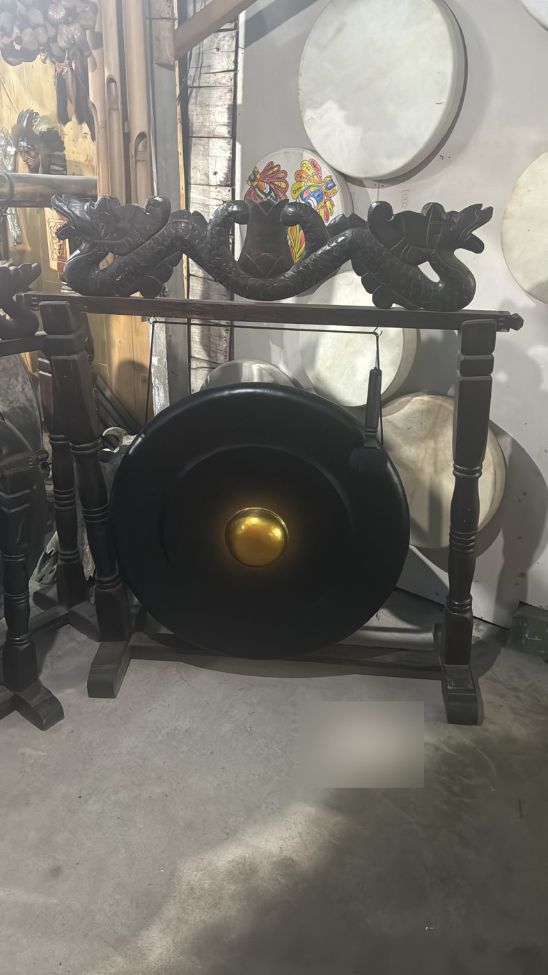 Click to view full-size Iron Gong 80 cm photo 3