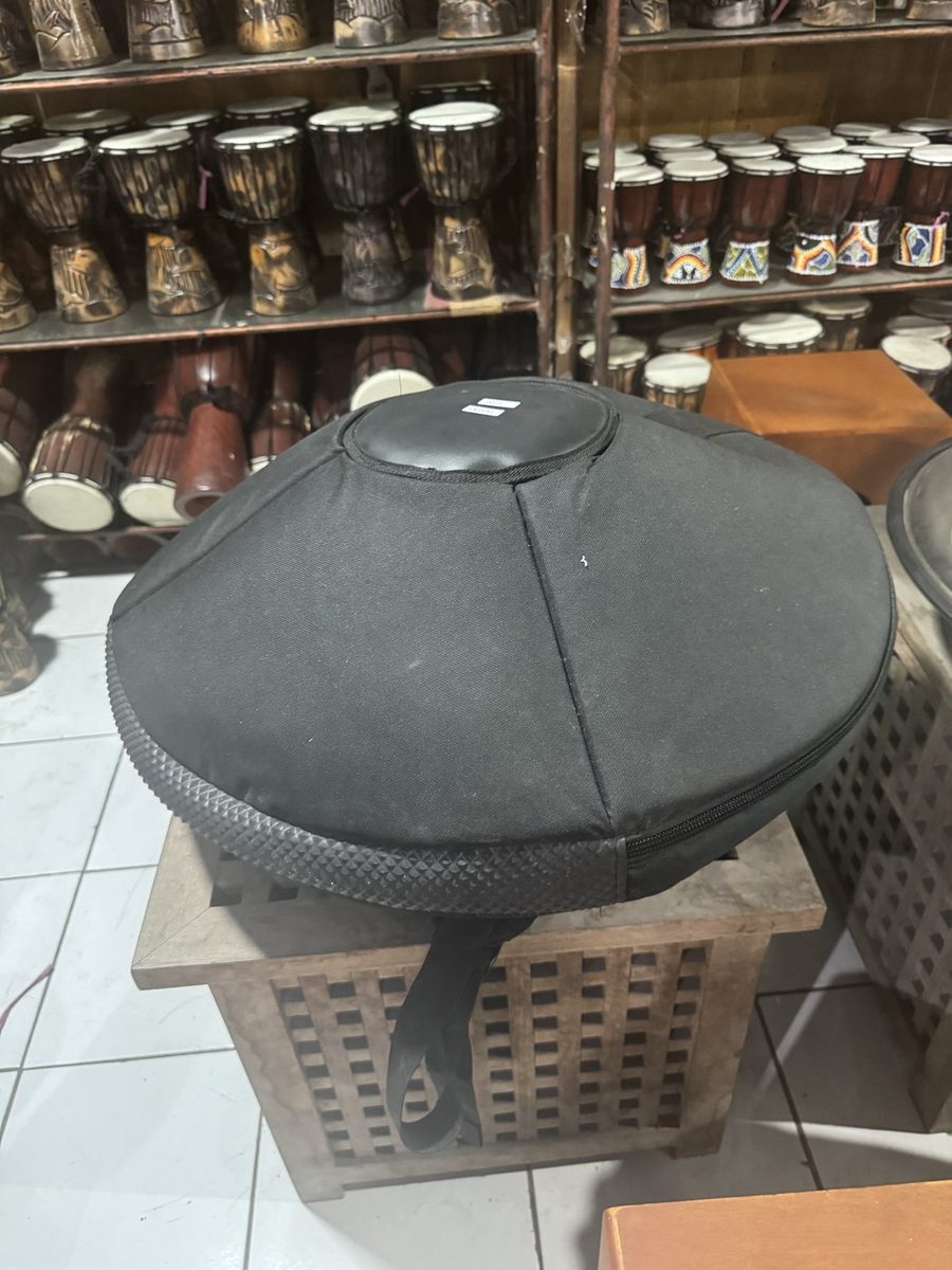 Click to view full-size Stainless Steel Handpan 55 cm photo 3