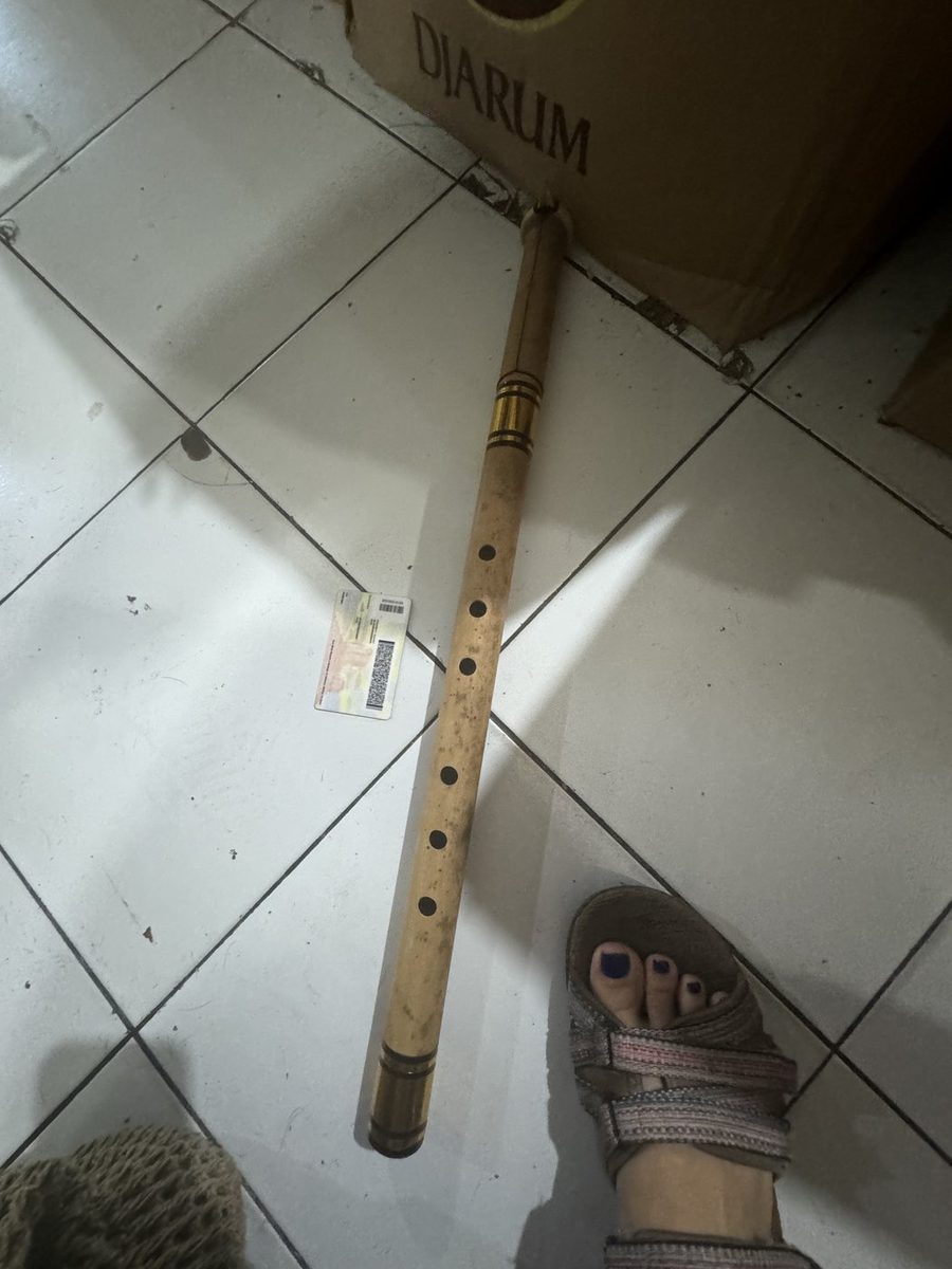 Bali Flute Big (String vs Tape)