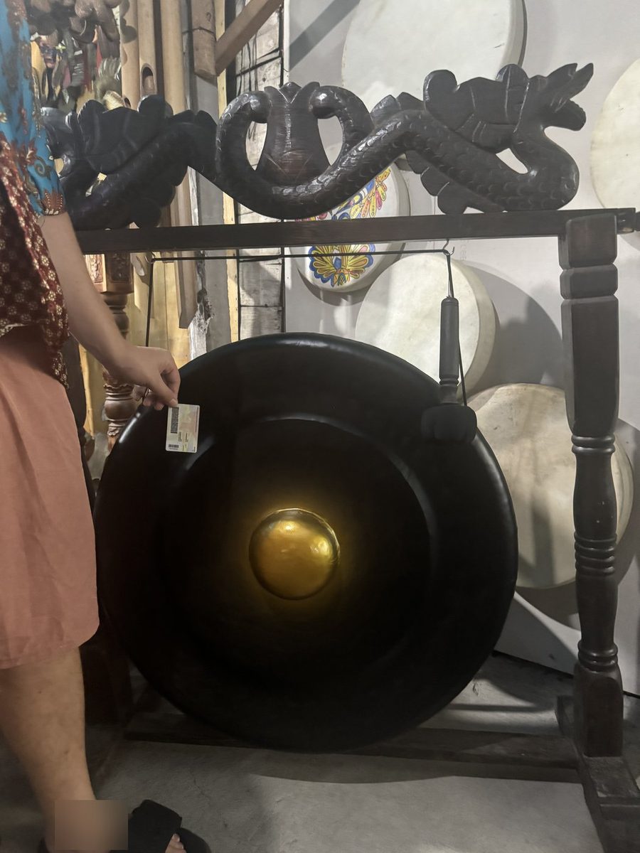 Click to view full-size Metal Gong Small 60 cm photo 3